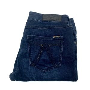 Seven7 Jeans - Seven 7 Legging Skinny Jeans, Size 6, EUC Seven7 Jeans - Seven 7 Legging Skinny Jeans, Size 6, EUC